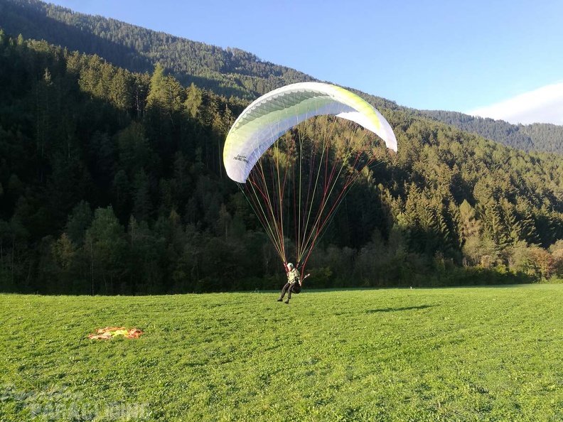 DH41.18_Luesen-Paragliding-254.jpg