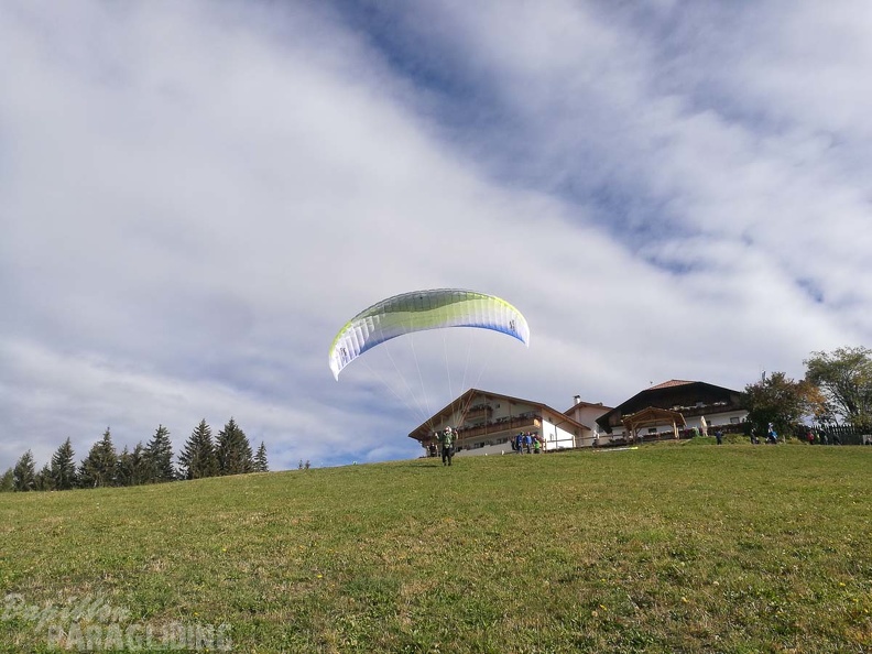 DH41.18_Luesen-Paragliding-302.jpg