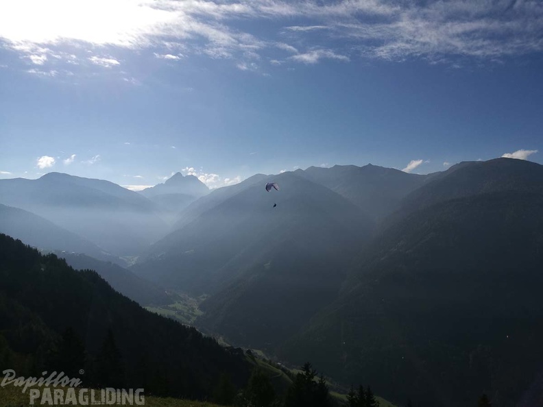 DH41.18_Luesen-Paragliding-333.jpg