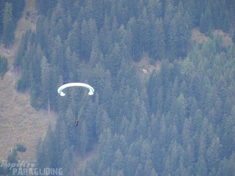 DH41.18_Luesen-Paragliding-380.jpg