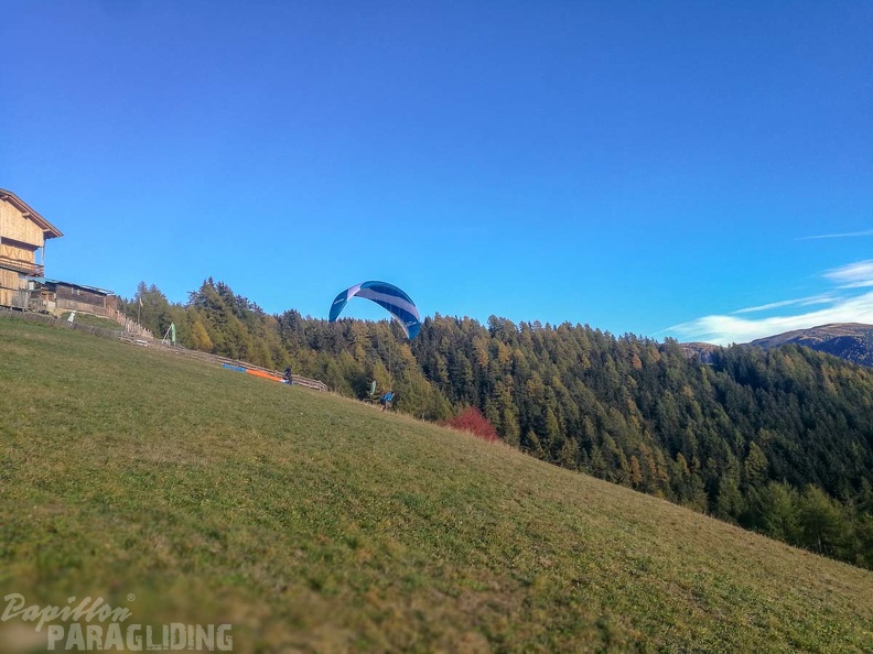 DH43.18_Luesen-Paragliding-233.jpg