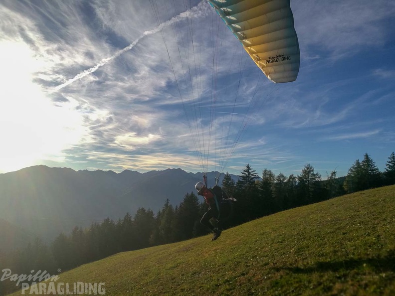 DH43.18_Luesen-Paragliding-287.jpg