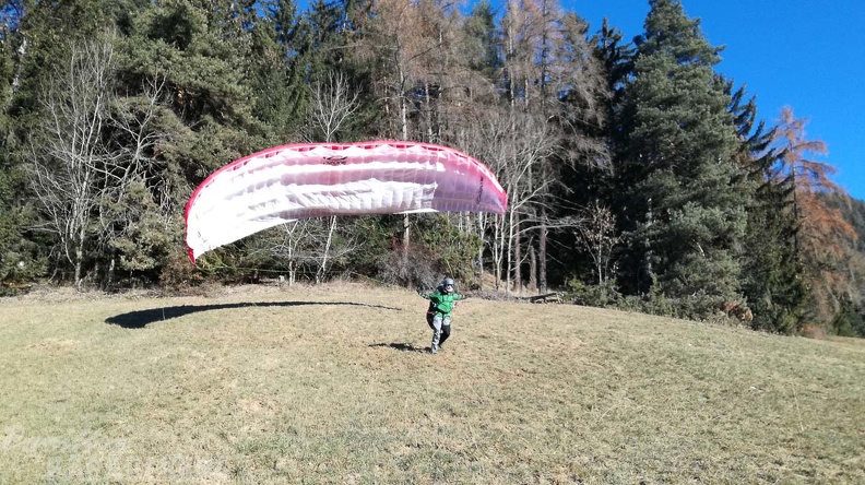 DH50.18_Luesen-Paragliding-353.jpg