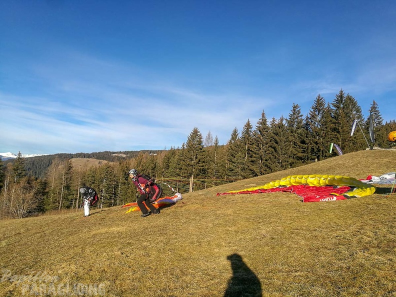 DH1.19_Luesen-Paragliding-151.jpg
