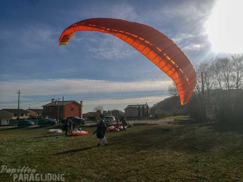 DH1.19 Luesen-Paragliding-270