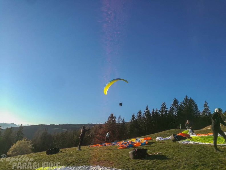 DH13.19_Luesen-Paragliding-274.jpg