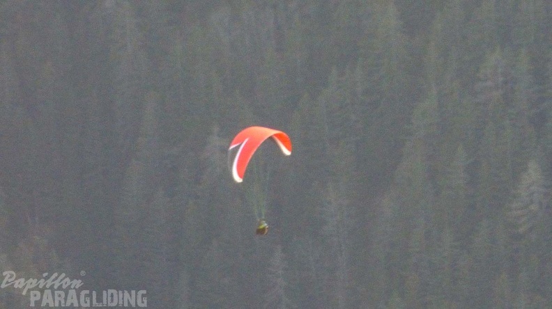 DH13.19_Luesen-Paragliding-323.jpg