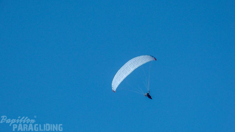 DH13.19_Luesen-Paragliding-332.jpg