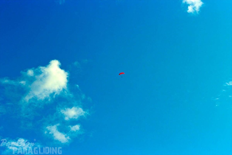 Luesen Paragliding NG-1014