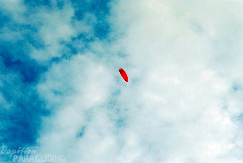 Luesen Paragliding NG-1033
