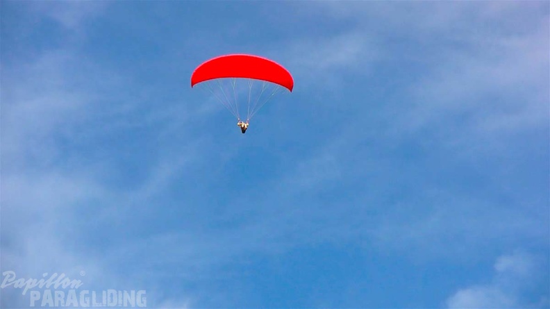 Luesen Paragliding NG-1071