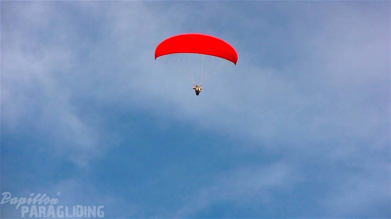 Luesen Paragliding NG-1073