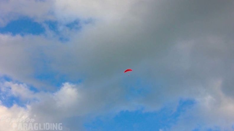 Luesen Paragliding NG-1087