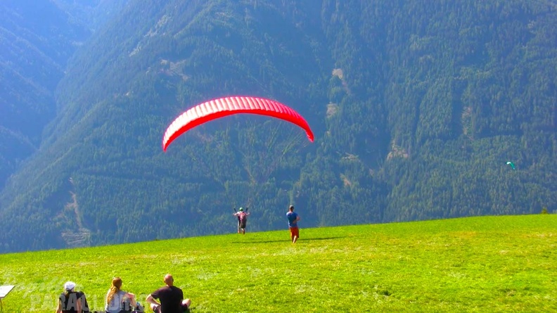 Luesen Paragliding NG-1131