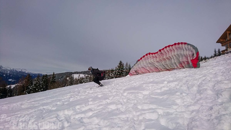 DH52.19 Luesen-Paragliding-Winter-170