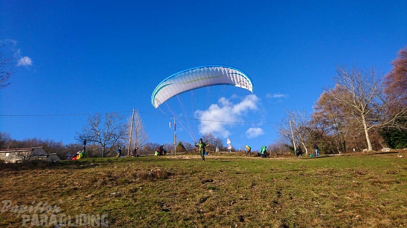 DH52.19 Luesen-Paragliding-Winter-321