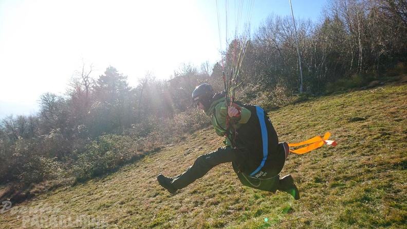 DH52.19 Luesen-Paragliding-Winter-323