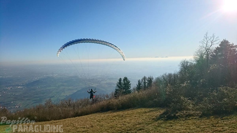 DH52.19 Luesen-Paragliding-Winter-324