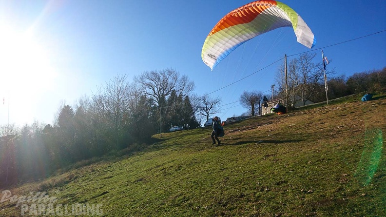 DH52.19 Luesen-Paragliding-Winter-331