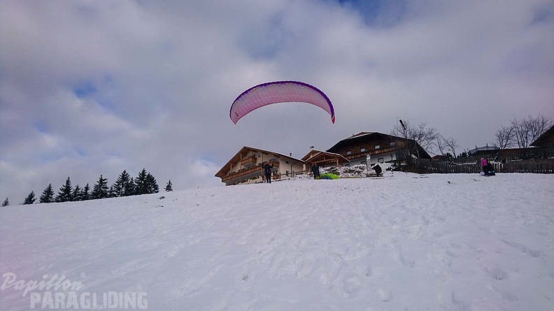 DH52.19_Luesen-Paragliding-Winter-478.jpg