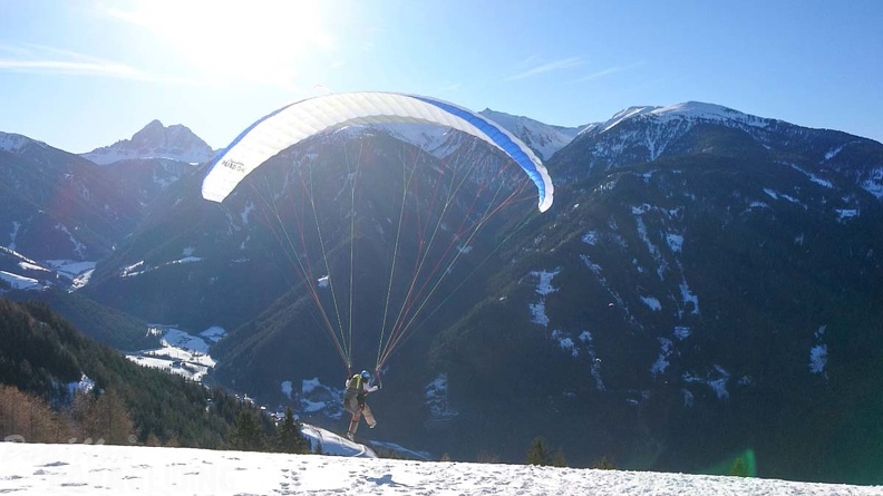 DH1.20 Luesen-Paragliding-Winter-135