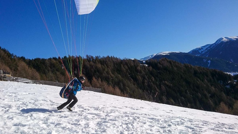 DH1.20 Luesen-Paragliding-Winter-197