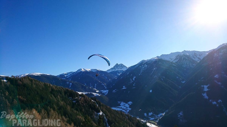 DH1.20 Luesen-Paragliding-Winter-235