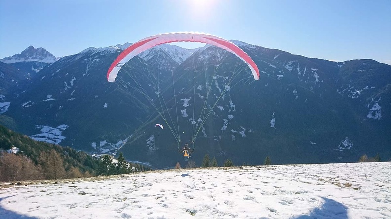 DH1.20 Luesen-Paragliding-Winter-289