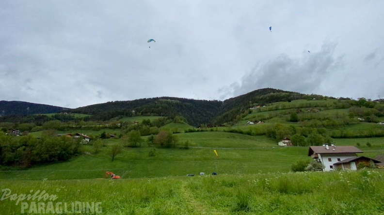 DH21.21-Luesen-Paragliding-116