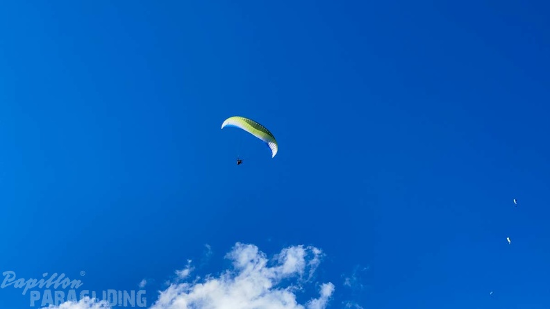 DH21.21-Luesen-Paragliding-219.jpg