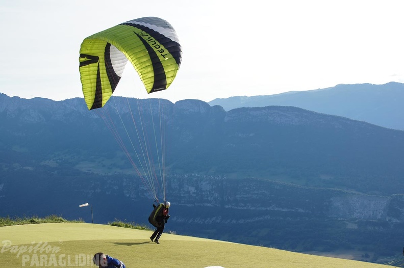 FY26.16-Annecy-Paragliding-1090