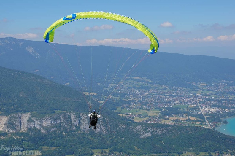 Annecy Papillon-Paragliding-212