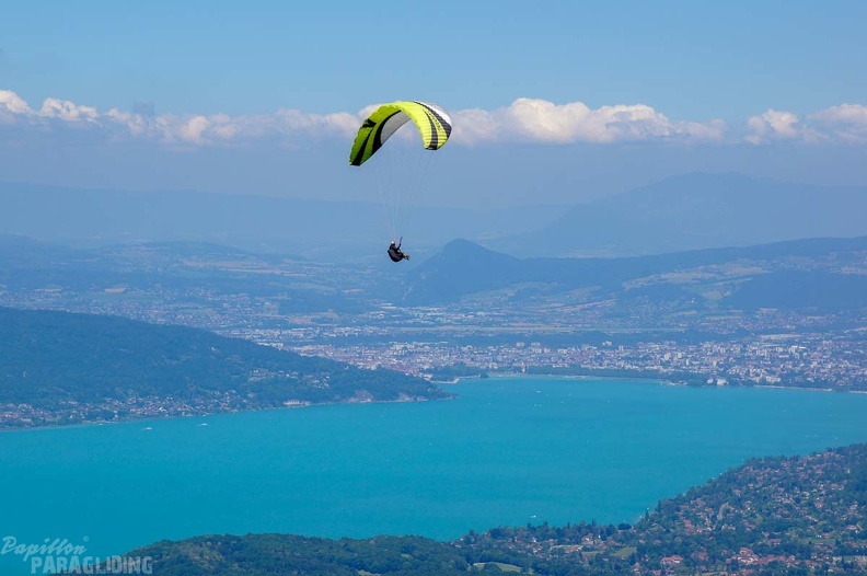 Annecy_Papillon-Paragliding-234.jpg