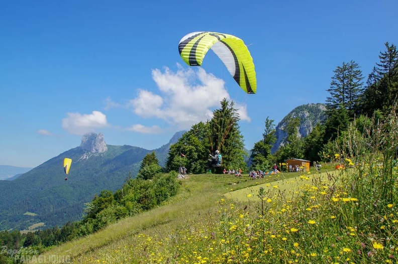 Annecy Papillon-Paragliding-240