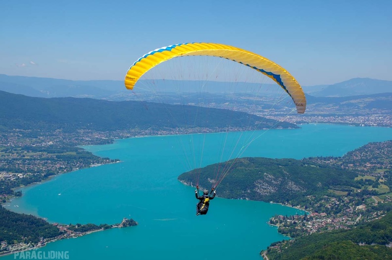 Annecy Papillon-Paragliding-308