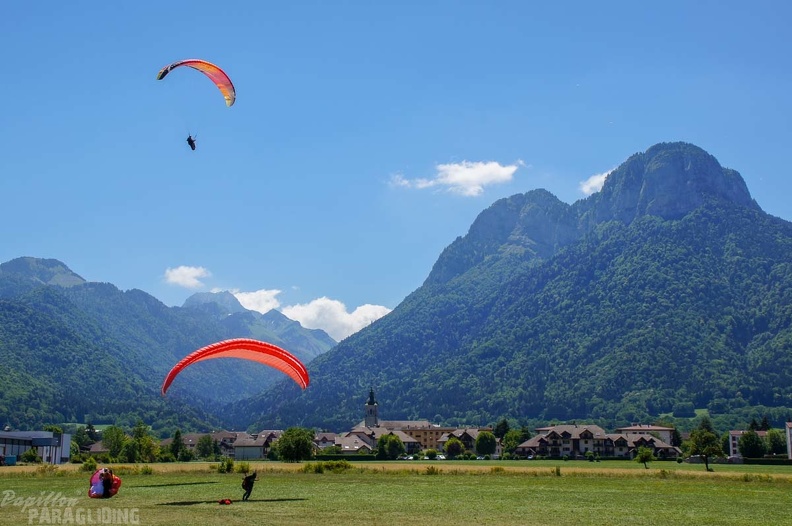 Annecy Papillon-Paragliding-358