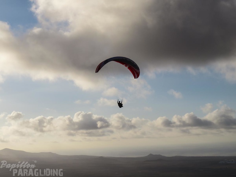 lanzarote-paragliding-401
