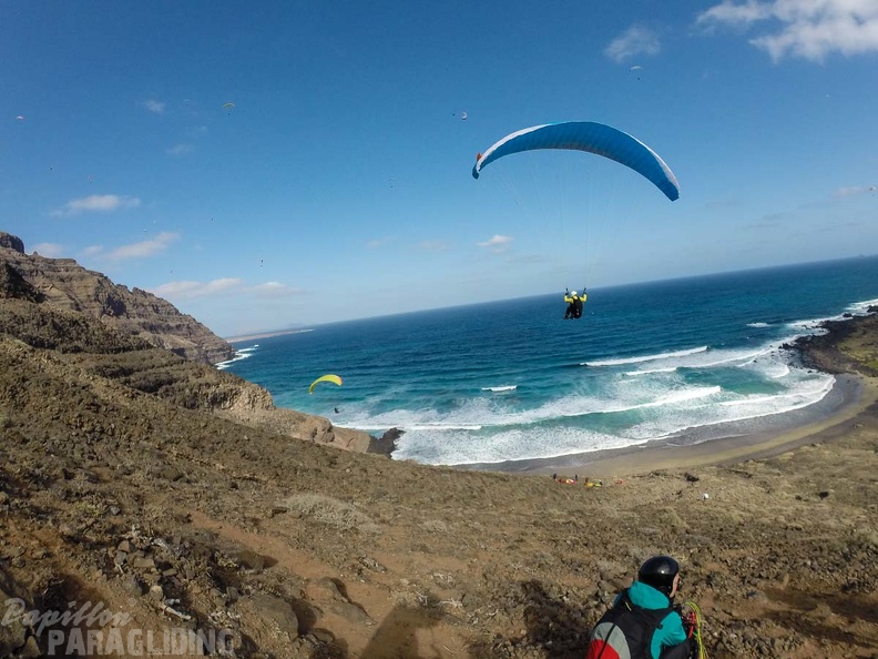 FLA50.17_Lanzarote-Paragliding-112.jpg