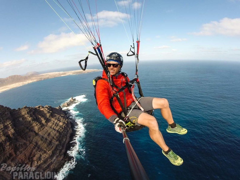 FLA50.17_Lanzarote-Paragliding-114.jpg