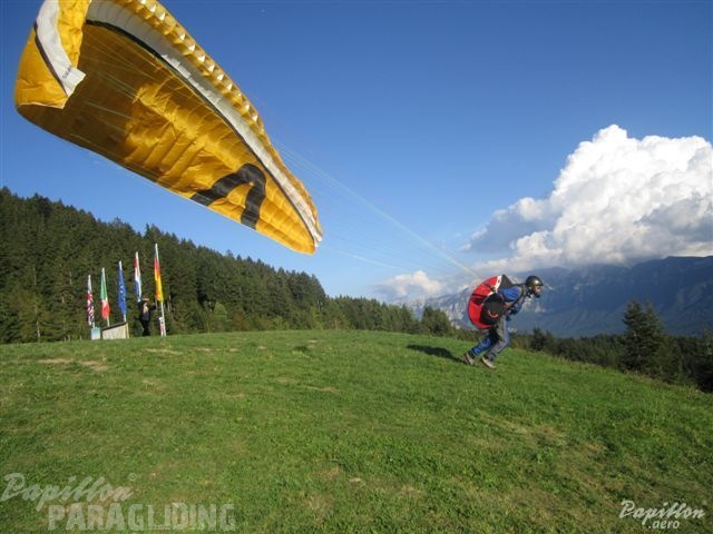 2011_Levico_Terme_Paragliding_007.jpg