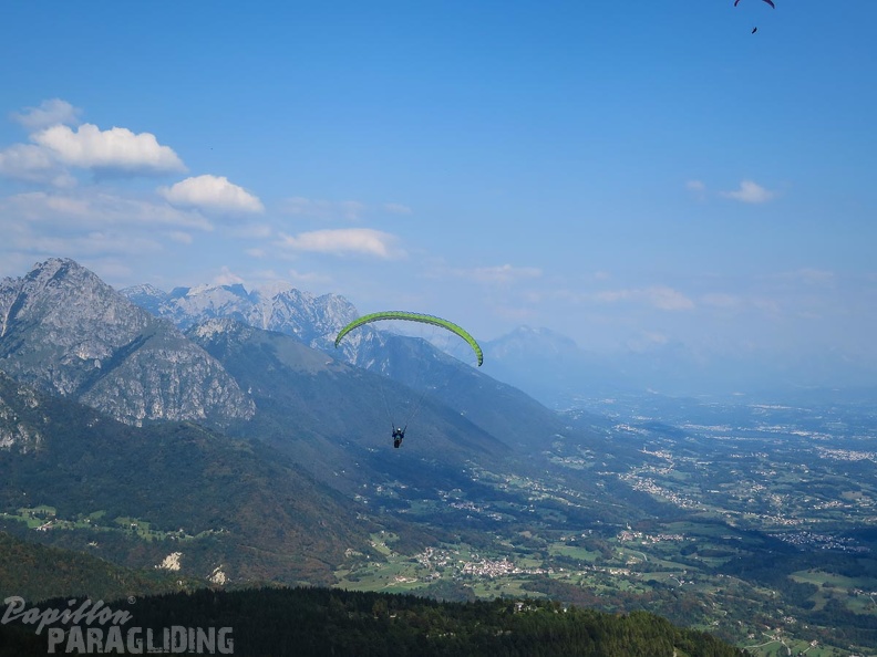 FL36.16-Paragliding-1074