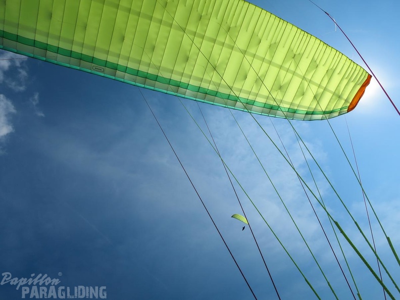 FL36.16-Paragliding-1217