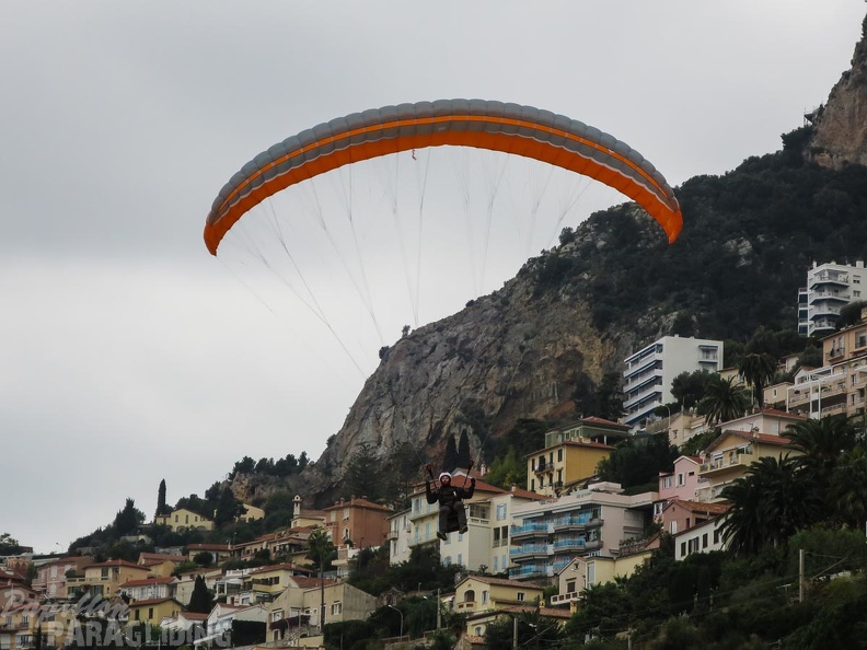 FM53.15_Paragliding-Monaco_06-171.jpg