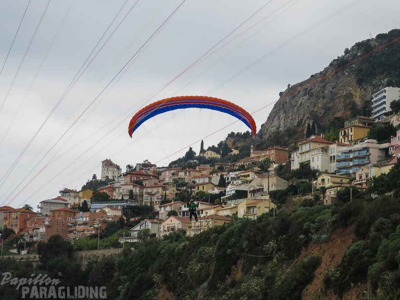 FM53.15 Paragliding-Monaco 06-200