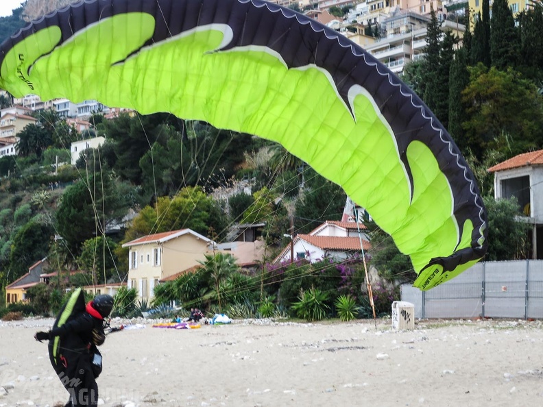 FM53.15_Paragliding-Monaco_06-231.jpg