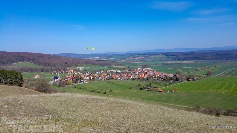 fg14.19_paragliding-100.jpg