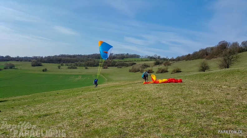 fg14.19 paragliding-130