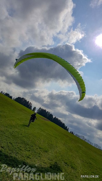 fg14.19_paragliding-144.jpg