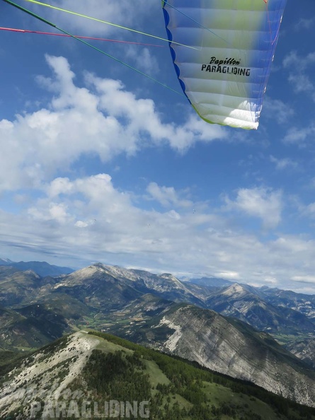 FX35.18 St-Andre-Paragliding-341
