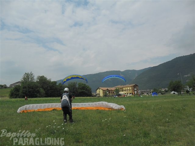 2011_FW17.11_Paragliding_057.jpg